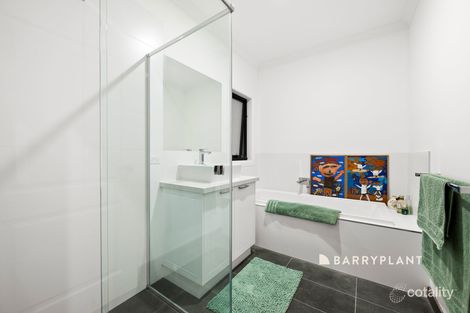 Property photo of 11 Cowdray Crescent Officer VIC 3809