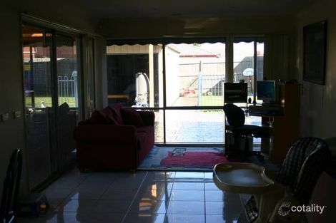 Property photo of 48 Tralee Circuit Narre Warren VIC 3805