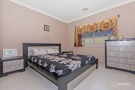 Property photo of 2/5 Rainone Place Tarneit VIC 3029