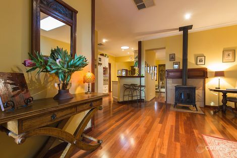 Property photo of 16 Crabbe Place Karrinyup WA 6018