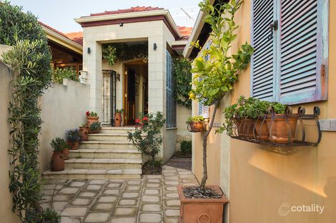 Property photo of 16 Crabbe Place Karrinyup WA 6018