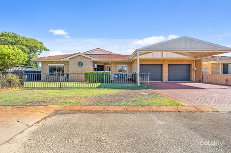 42 Woodleigh Gdns, Ballajura, WA 6066