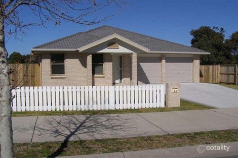 64 Pershing Pl, Tanilba Bay, NSW 2319