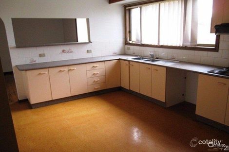 Property photo of 153 Sixth Avenue Llandilo NSW 2747