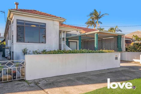 Property photo of 26 Hunter Street Stockton NSW 2295
