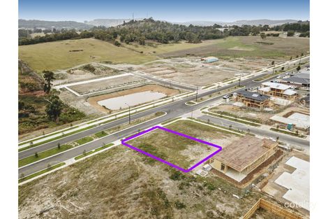 45 Kenneth Rd, Pakenham, VIC 3810