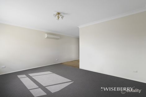 Property photo of 27 Swan Street Kanwal NSW 2259