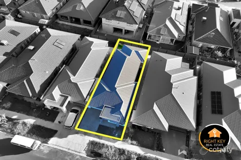 Property photo of 12 Zippy Circuit Tarneit VIC 3029