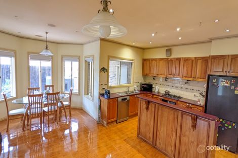 Property photo of 5 Blake Street Berwick VIC 3806