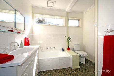 Property photo of 3/1 McKinnon Road McKinnon VIC 3204