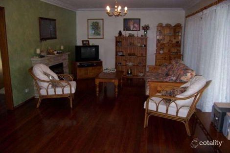 Property photo of 32 Leicester Avenue Belmont North NSW 2280