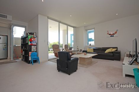 Property photo of 102/38 Peninsula Drive Breakfast Point NSW 2137