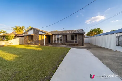 5 Anita St, Redland Bay, QLD 4165