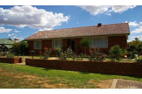 36 Lachlan St, Cowra, NSW 2794