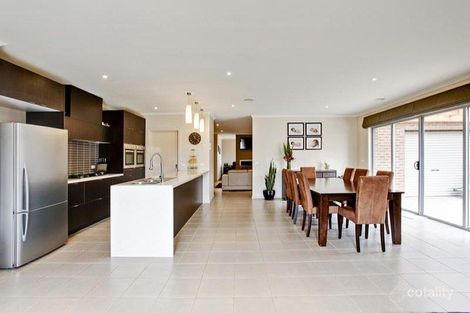 Property photo of 10 Nighthawk Road Tarneit VIC 3029