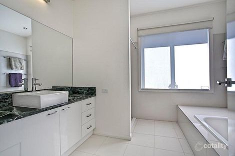 Property photo of 2 Theodore Court Plenty VIC 3090