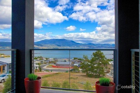 Property photo of 736 Oceana Drive Tranmere TAS 7018