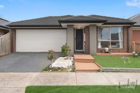 6 FADARO ST, KALKALLO, VIC 3064