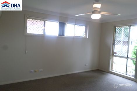 Property photo of 10 Delfin Drive Wattle Grove NSW 2173