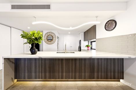 Property photo of 9/30 Prince Edward Parade Redcliffe QLD 4020