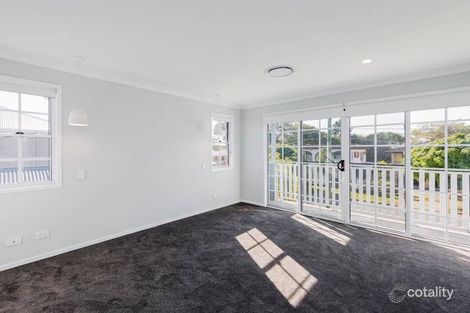 51v Embie St, Holland Park West, QLD 4121