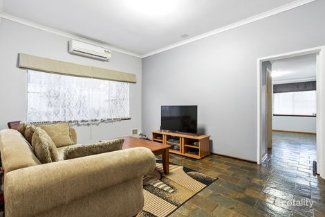 Property photo of 43 Kingsmill Gardens Winthrop WA 6150