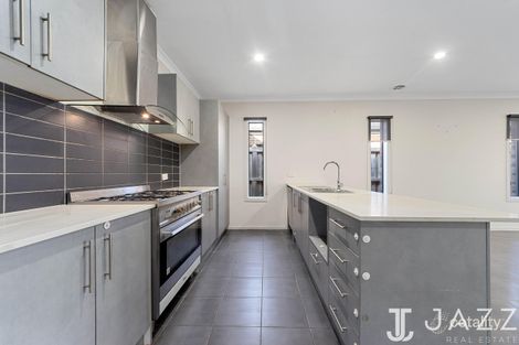 Property photo of 28 Baltic Circuit Point Cook VIC 3030