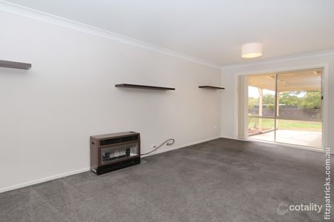 Property photo of 104 Undurra Drive Glenfield Park NSW 2650