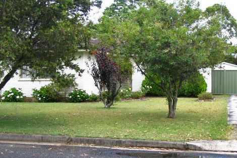 51 Camellia Cir, Woy Woy, NSW 2256