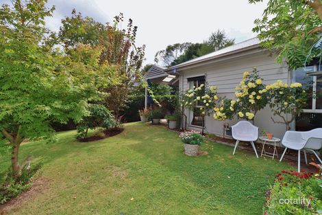 4 St Leonards Rd, Healesville, VIC 3777