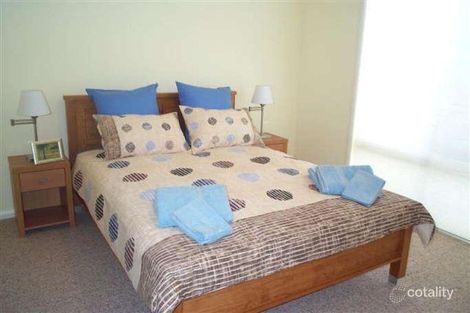 Property photo of 2/64 Belbourie Crescent Boomerang Beach NSW 2428