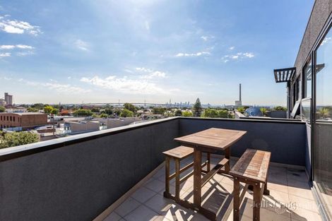 23/4 Mason St, Newport, VIC 3015