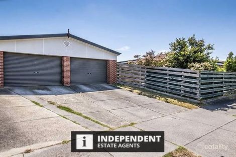 Property photo of 1 Monash Way Cranbourne North VIC 3977