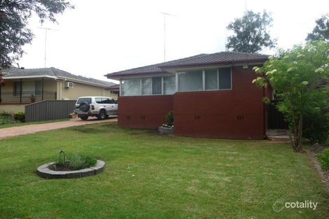 8 Greenway Dr, South Penrith, NSW 2750