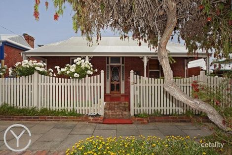 32 Wardie St, South Fremantle, WA 6162