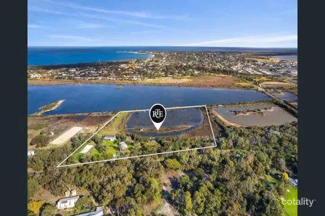 Property photo of 4 McDonald Road Queenscliff VIC 3225