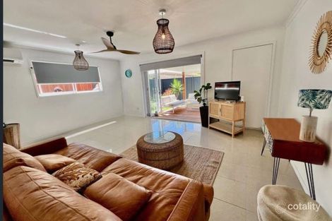 Property photo of 2/47 Milton Avenue Paradise Point QLD 4216