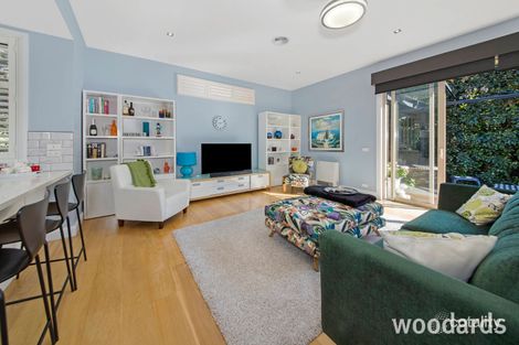 Property photo of 2/16 Queens Avenue Caulfield East VIC 3145