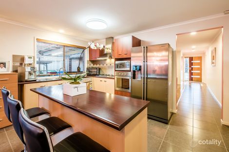 Property photo of 48 Majestic Boulevard Cranbourne VIC 3977