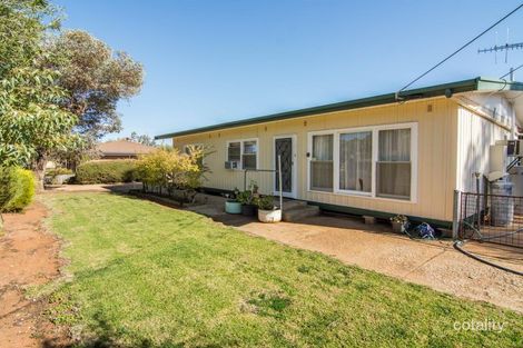 Property photo of 10 Madison Avenue Monash SA 5342