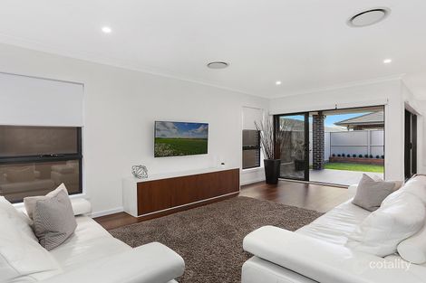 Property photo of 7 Owens Street Spring Farm NSW 2570