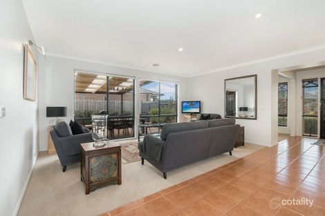 Property photo of 9 Kensei Court New Gisborne VIC 3438