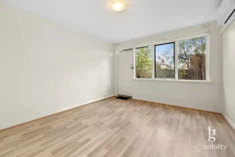 Property photo of 3/7 Ripon Grove Elsternwick VIC 3185