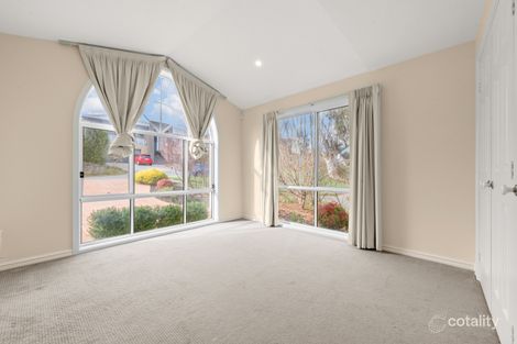 Property photo of 6 Kapiu Place Ngunnawal ACT 2913