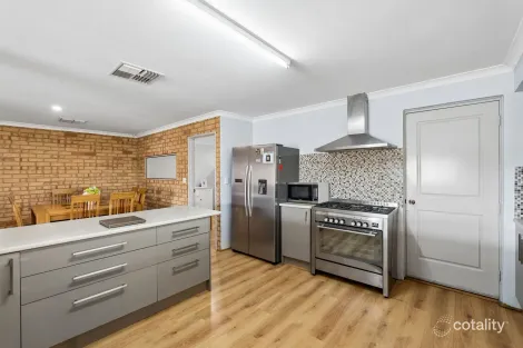 Property photo of 66 Glencoe Loop Kinross WA 6028