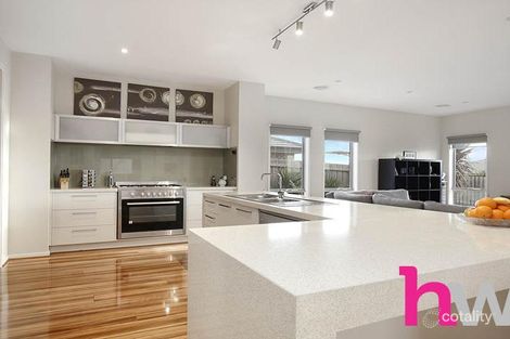 Property photo of 7 Karrakatta Grove Highton VIC 3216