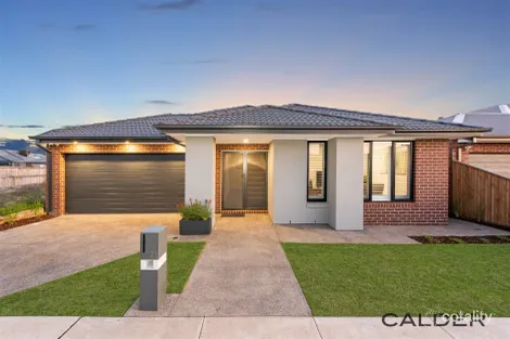 Property photo of 21 Foal Circuit Fraser Rise VIC 3336
