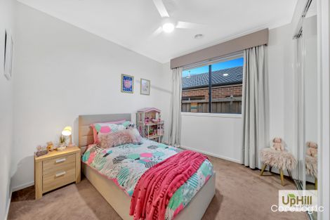 Property photo of 17 Grande Belmond Avenue Clyde VIC 3978