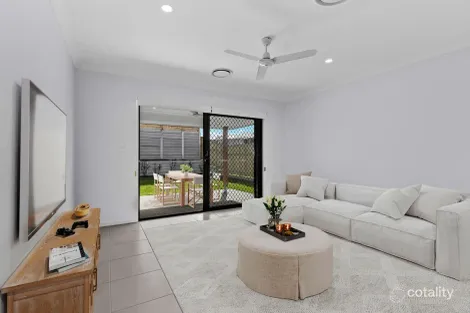 Property photo of 2 Realm Way Warner QLD 4500