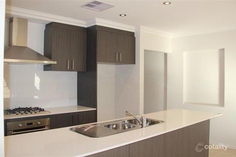 6b Halland Way, Westminster, WA 6061